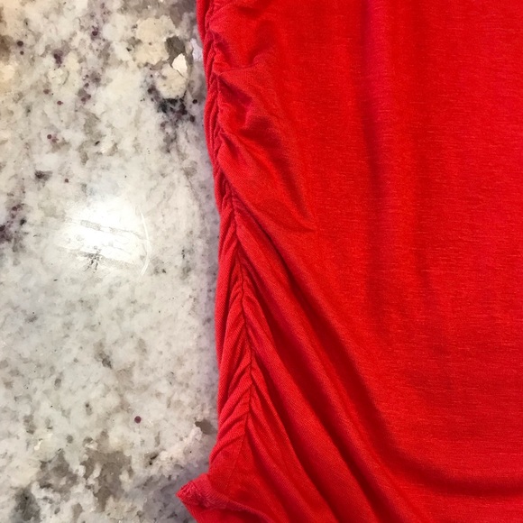 Jennifer Lopez Red Cold Shoulder Top - Picture 4 of 4